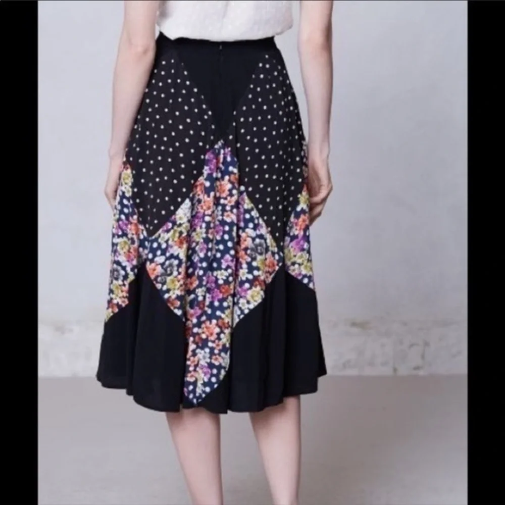 Anthropologie diamonds floral skirt. Size 0